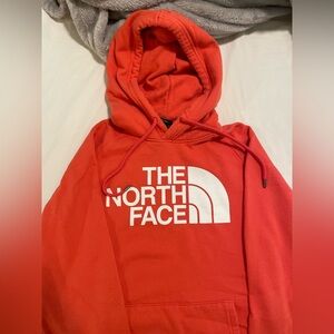 Gorgeous North Face Hoodie - Size L